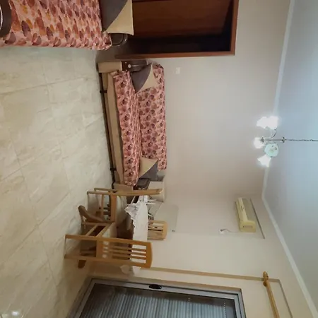 Sabri's Garden&playground Appartement Golem (Tirana)