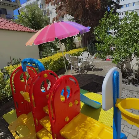 Appartement Sabri's Garden&playground *
