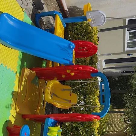 Appartement Sabri's Garden&playground Golem (Tirana)