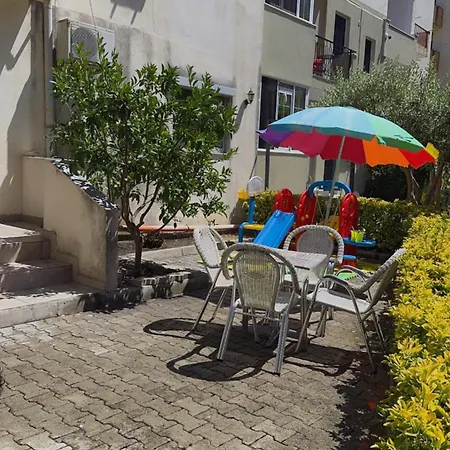 Sabri's Garden&playground *