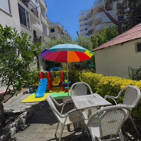 Sabri's Garden And Playground Lägenhet Golem (Tirana)